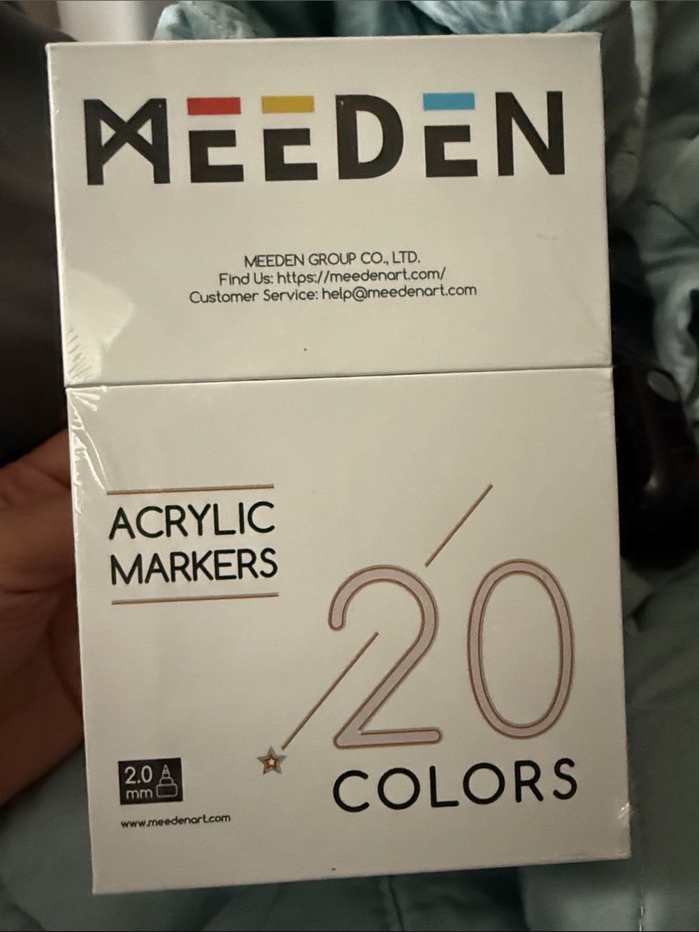 MEEDEN Acrylic Paint Markers Set - 20 Colors 2.0mm Bullet Tip (Brand New)